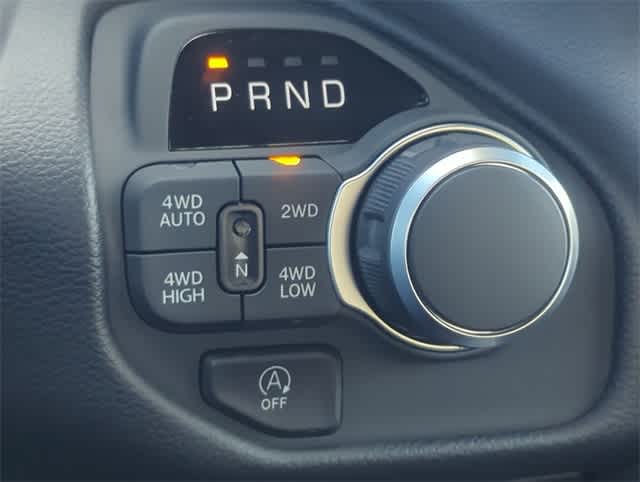 Thumbnail: 2026 RAM 1500 - 32