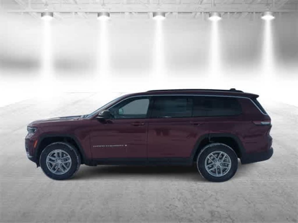 New 2025 Jeep Grand Cherokee L Laredo Sport Utility