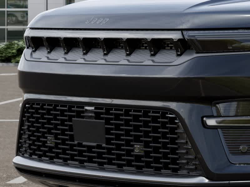 Thumbnail: 2026 Jeep Grand Wagoneer - 11
