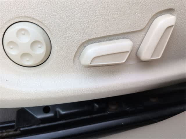 Thumbnail: 2010 Audi A4 - 17