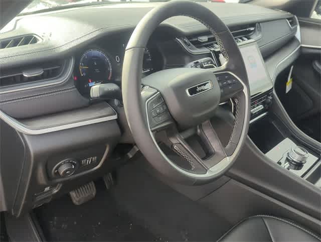 Thumbnail: 2025 Jeep Grand Cherokee - 10