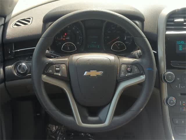Thumbnail: 2013 Chevrolet Malibu - 22