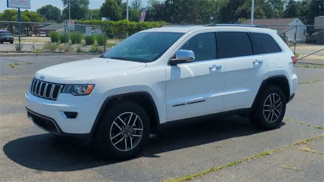 Thumbnail: 2020 Jeep Grand Cherokee - 4