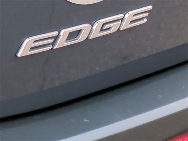 Thumbnail: 2016 Ford Edge - 13