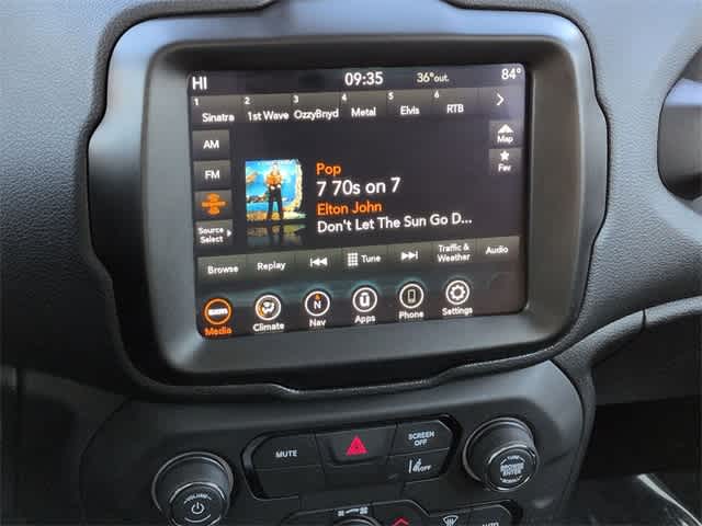 Thumbnail: 2023 Jeep Renegade - 28