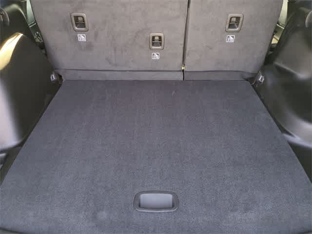 Thumbnail: 2025 Jeep Grand Cherokee - 34