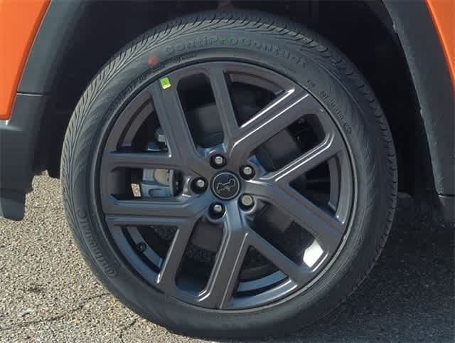 Thumbnail: 2026 Jeep Compass - 14