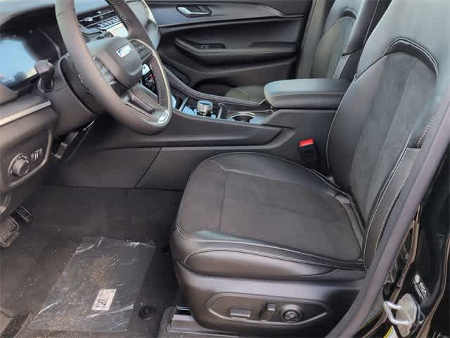 Thumbnail: 2025 Jeep Grand Cherokee - 23