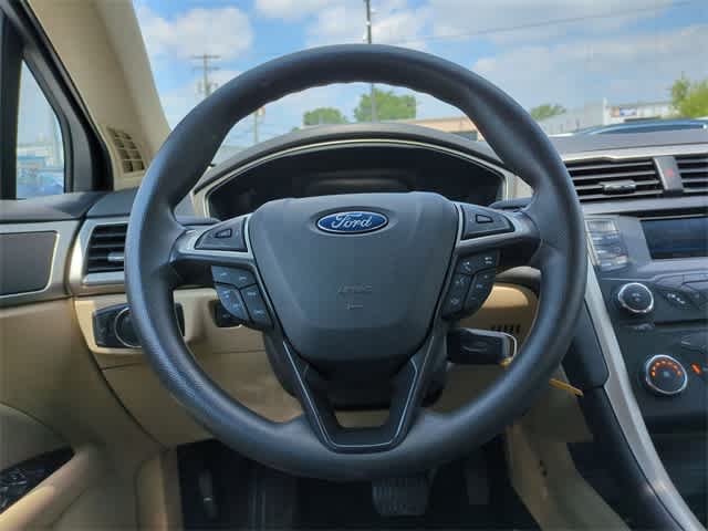 Thumbnail: 2014 Ford Fusion - 20