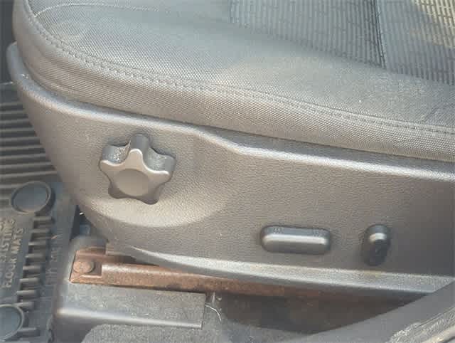Thumbnail: 2012 Ford Fusion - 17