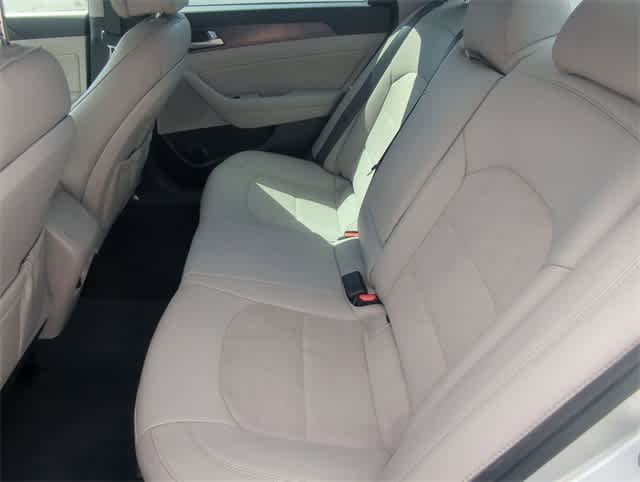 Thumbnail: 2016 Hyundai Sonata - 20
