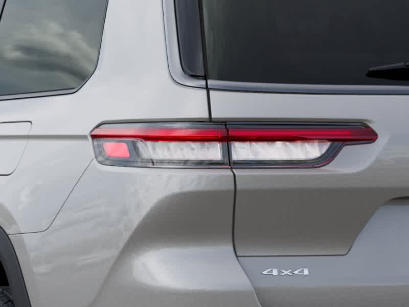 Thumbnail: 2026 Jeep Grand Cherokee L - 9