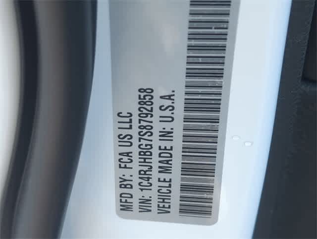 Thumbnail: 2025 Jeep Grand Cherokee - 38