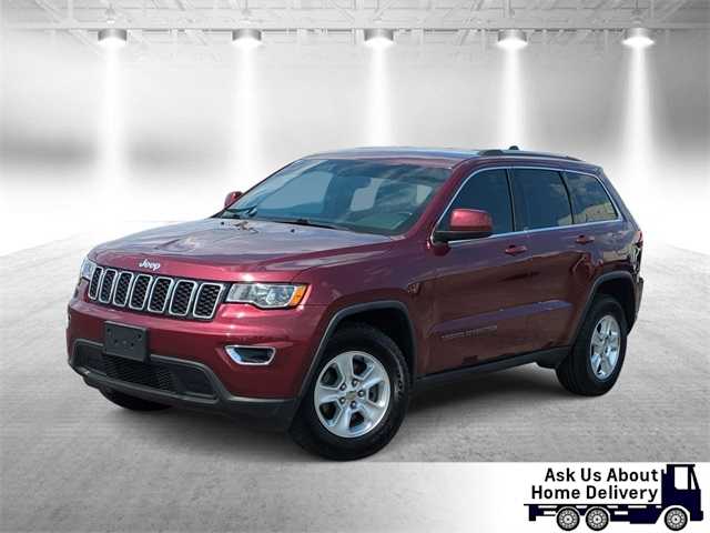 Thumbnail: 2017 Jeep Grand Cherokee - 1