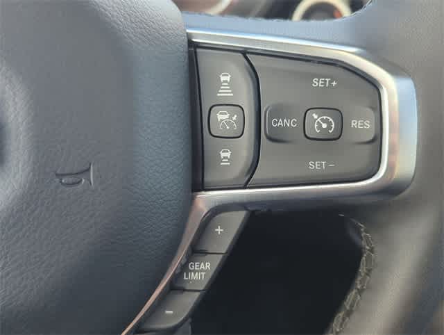 Thumbnail: 2026 RAM 1500 - 26