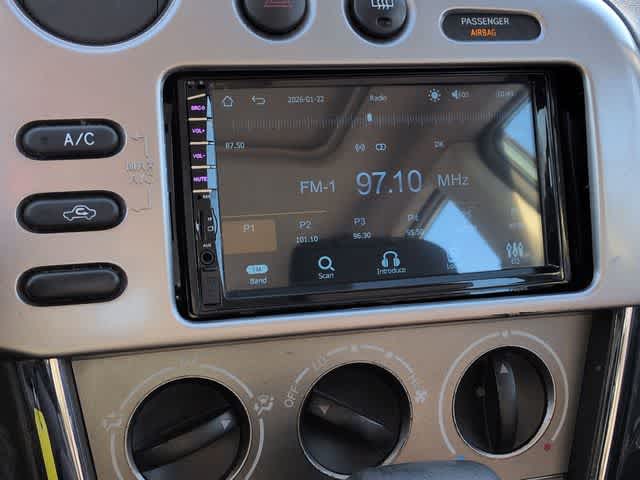 Thumbnail: 2007 Pontiac Vibe - 24