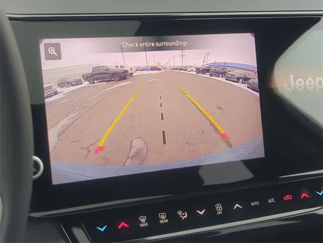 Thumbnail: 2026 Jeep Grand Cherokee - 31