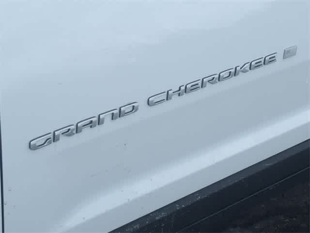 Thumbnail: 2025 Jeep Grand Cherokee L - 13