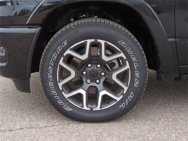 Thumbnail: 2026 RAM 1500 - 14