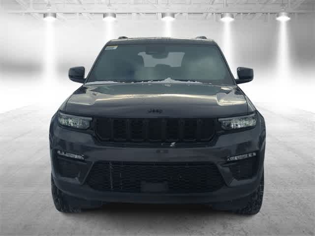 Thumbnail: 2025 Jeep Grand Cherokee - 3