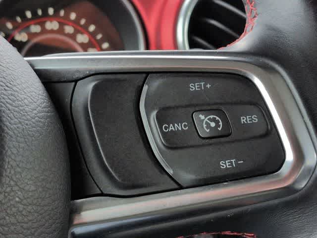 Thumbnail: 2018 Jeep Wrangler - 24