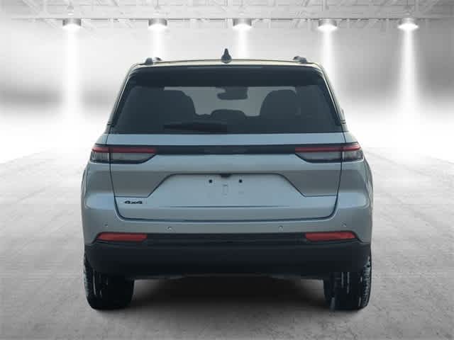 Thumbnail: 2025 Jeep Grand Cherokee - 7