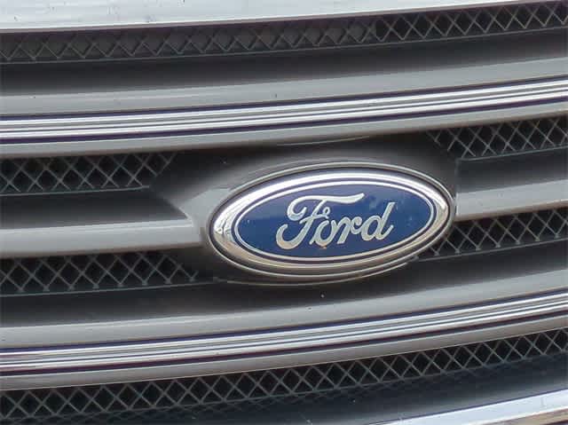 Thumbnail: 2015 Ford Taurus - 12