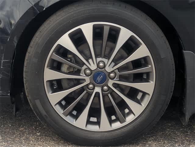 Thumbnail: 2017 Ford C-Max - 14
