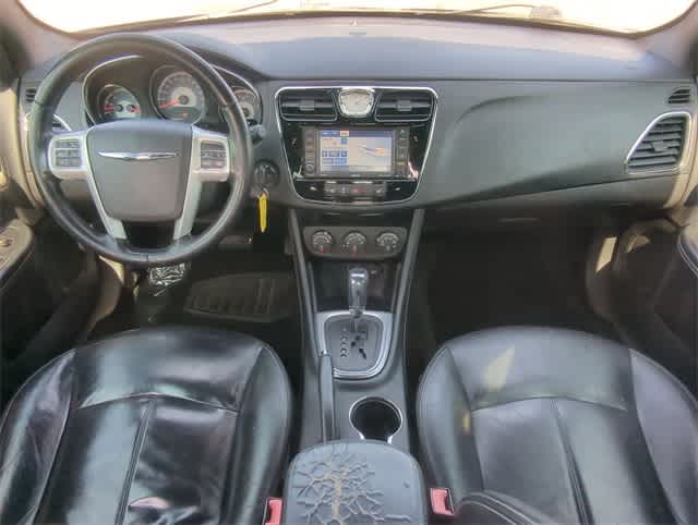 Thumbnail: 2012 Chrysler 200 - 15