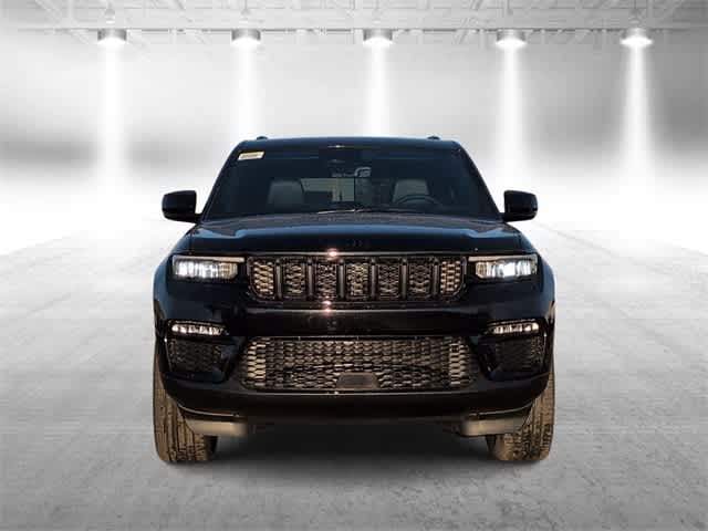Thumbnail: 2025 Jeep Grand Cherokee - 3