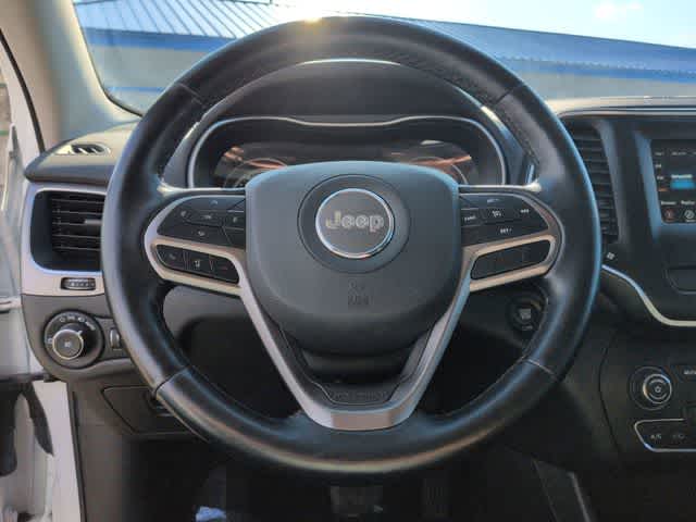 Thumbnail: 2021 Jeep Cherokee - 22