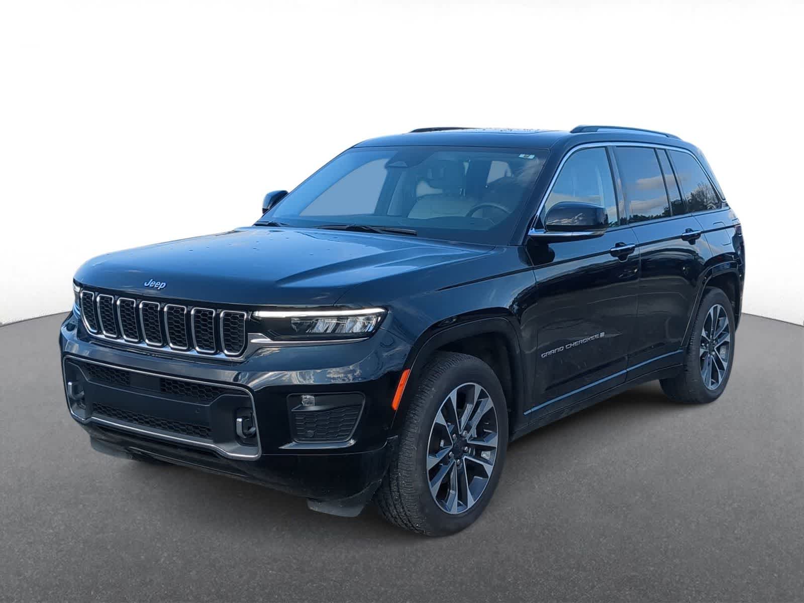 Thumbnail: 2023 Jeep Grand Cherokee - 4