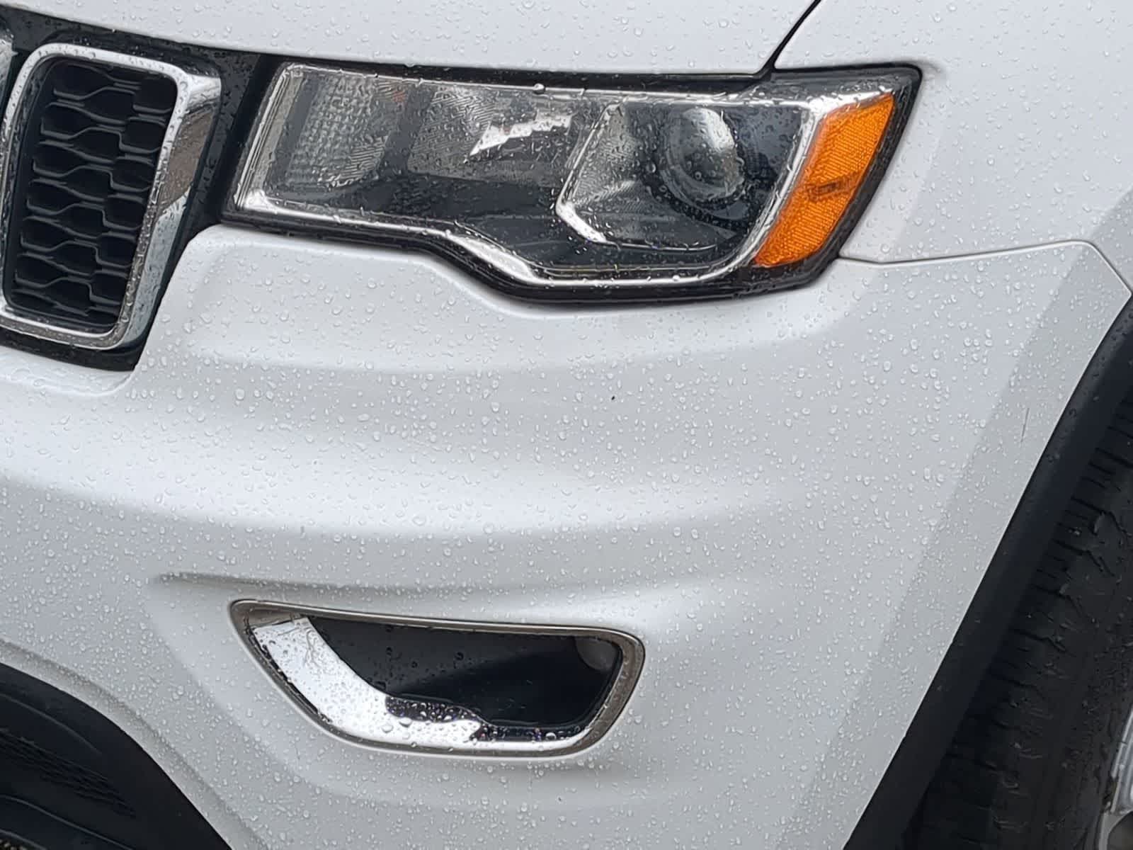 Thumbnail: 2019 Jeep Grand Cherokee - 11