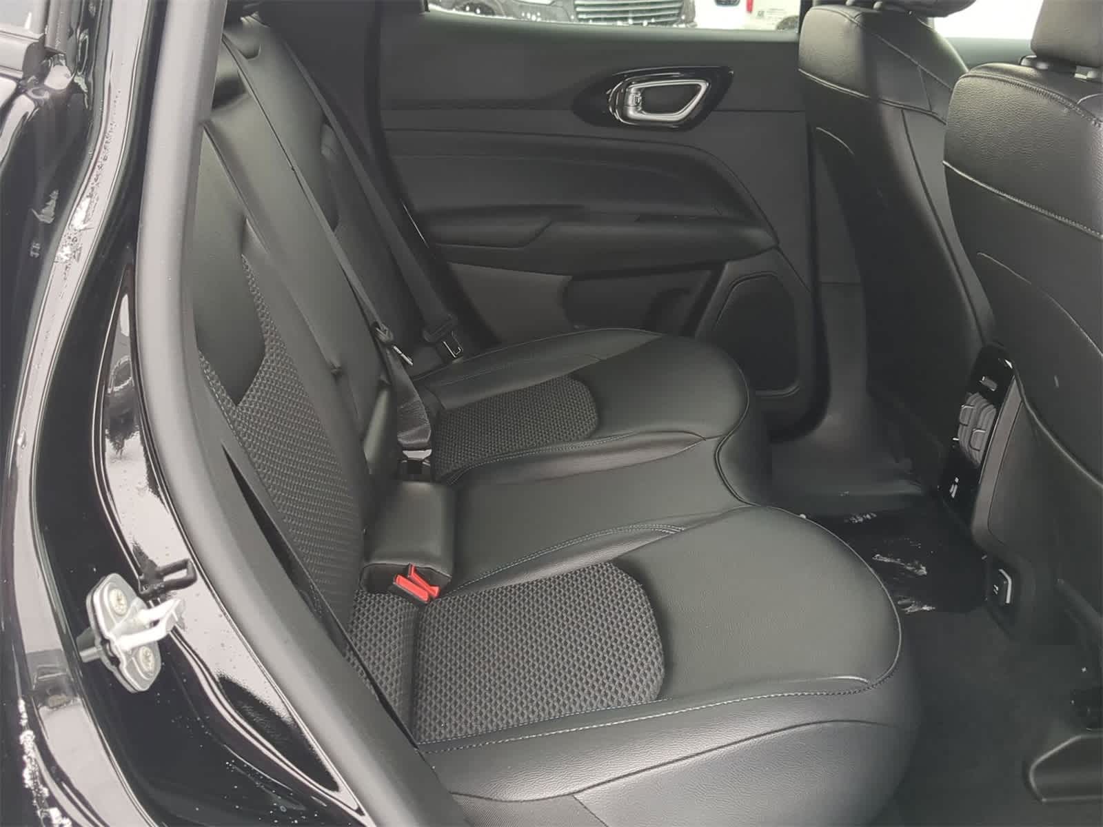 Thumbnail: 2026 Jeep Compass - 27