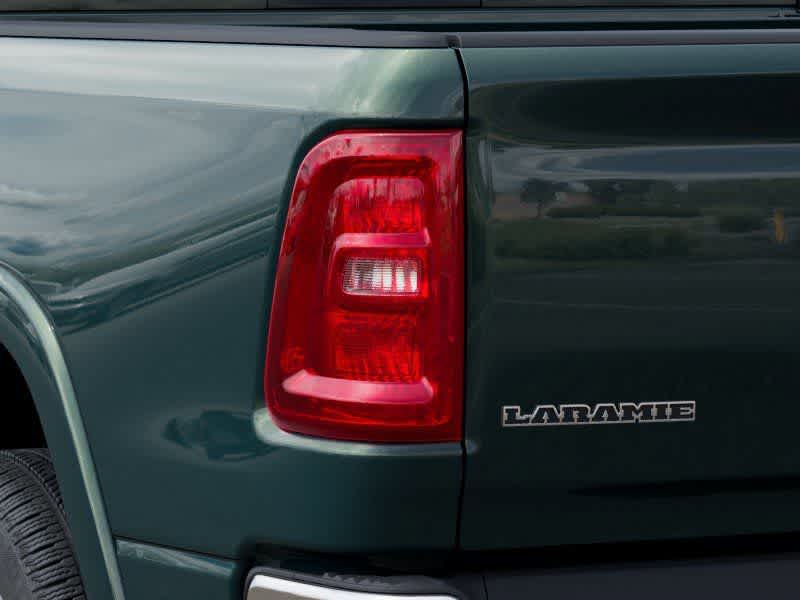 Thumbnail: 2026 RAM 1500 - 9