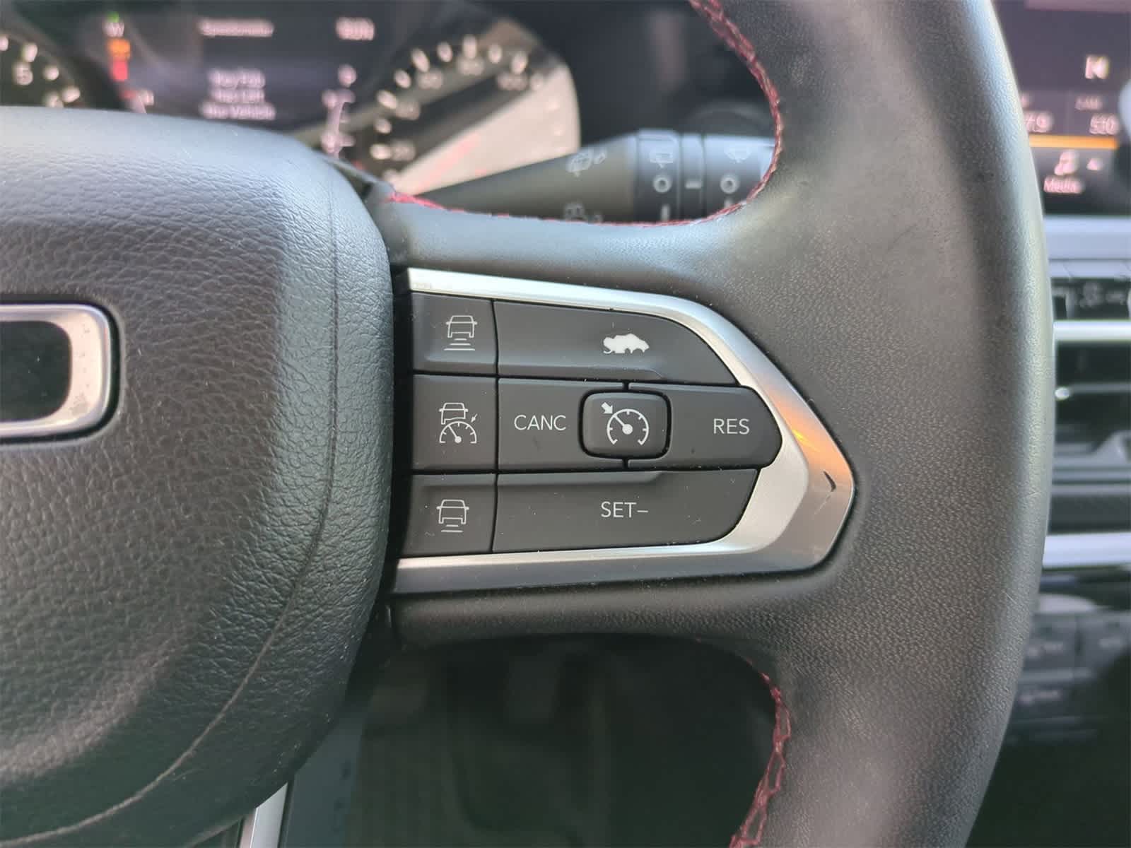 Thumbnail: 2022 Jeep Compass - 24
