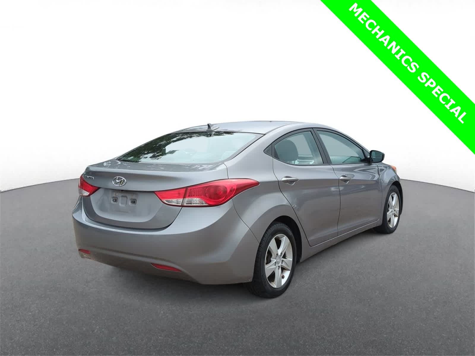 Thumbnail: 2011 Hyundai Elantra - 8