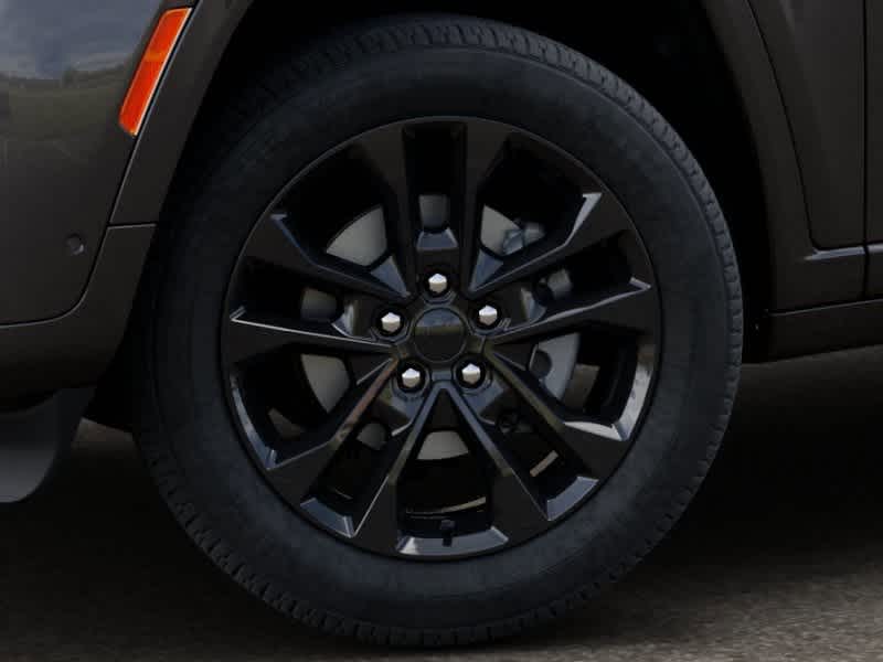 Thumbnail: 2026 Jeep Grand Cherokee L - 8