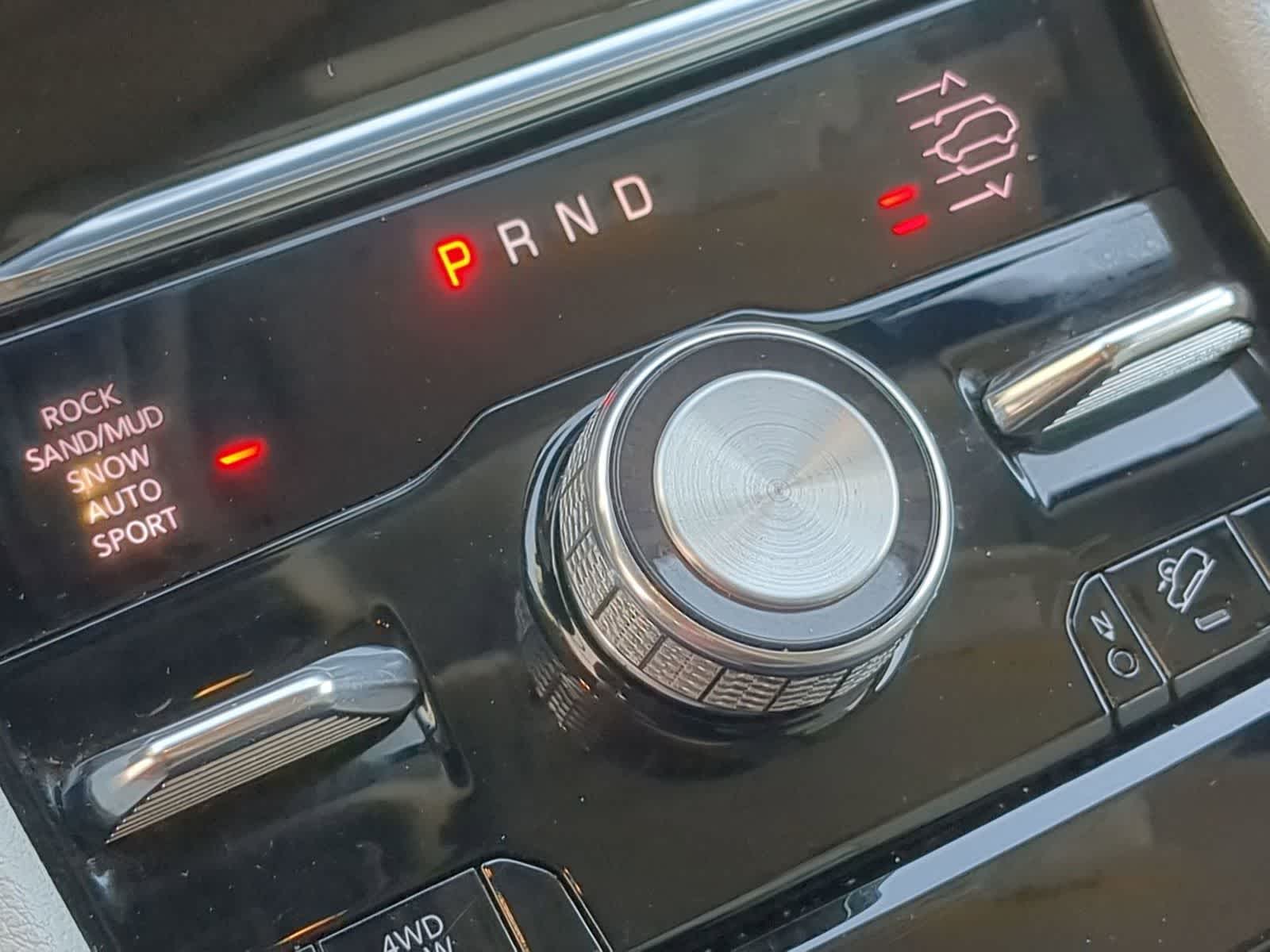 Thumbnail: 2023 Jeep Grand Cherokee - 31