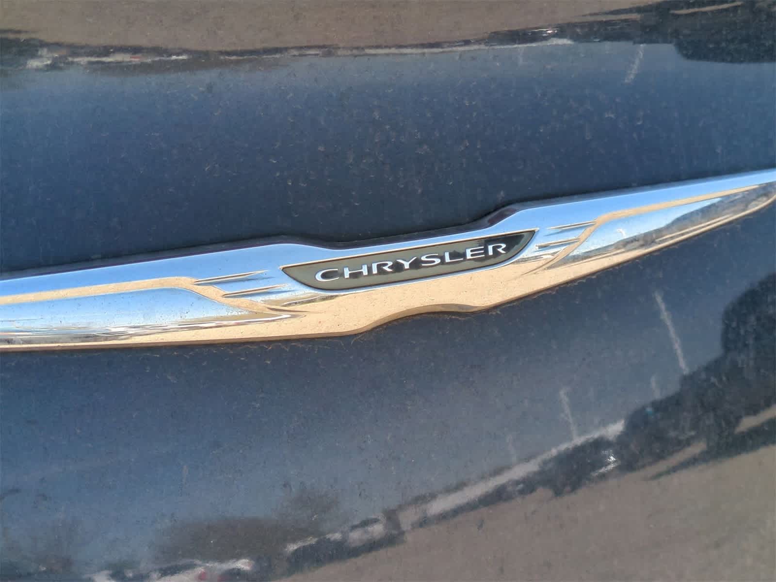 Thumbnail: 2015 Chrysler 300 - 11