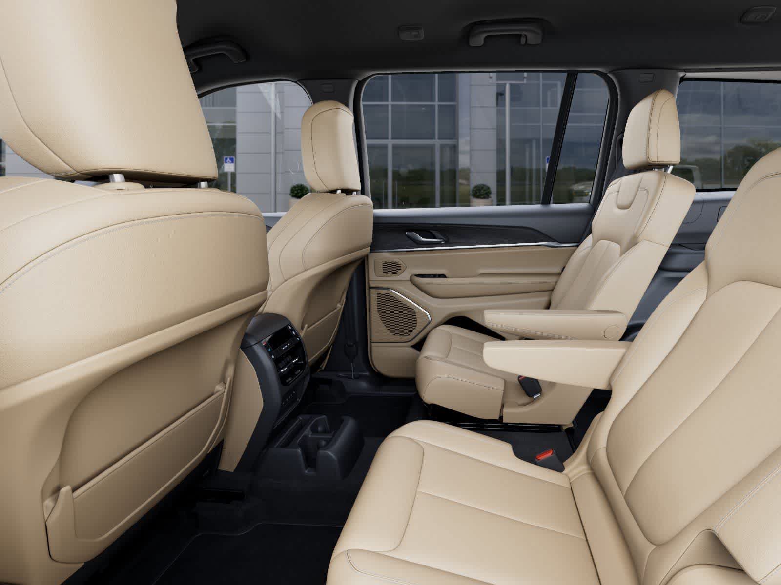 Thumbnail: 2026 Jeep Grand Cherokee L - 23