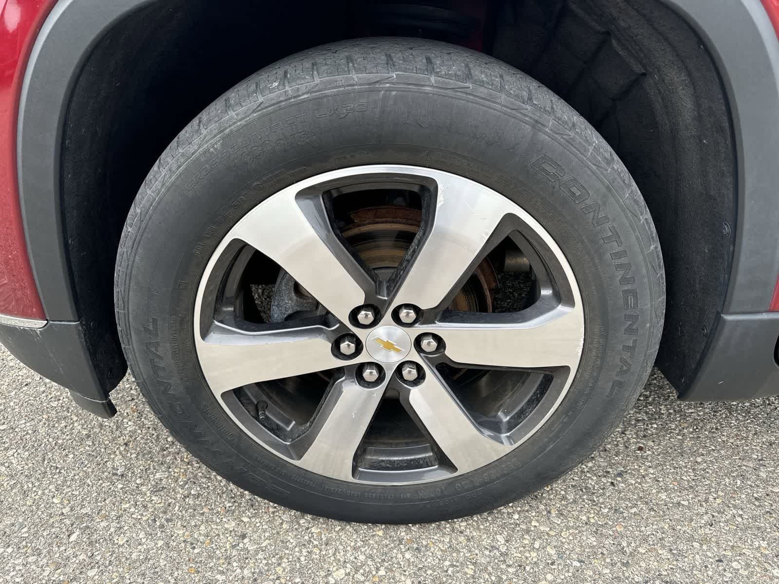 Thumbnail: 2019 Chevrolet Traverse - 14