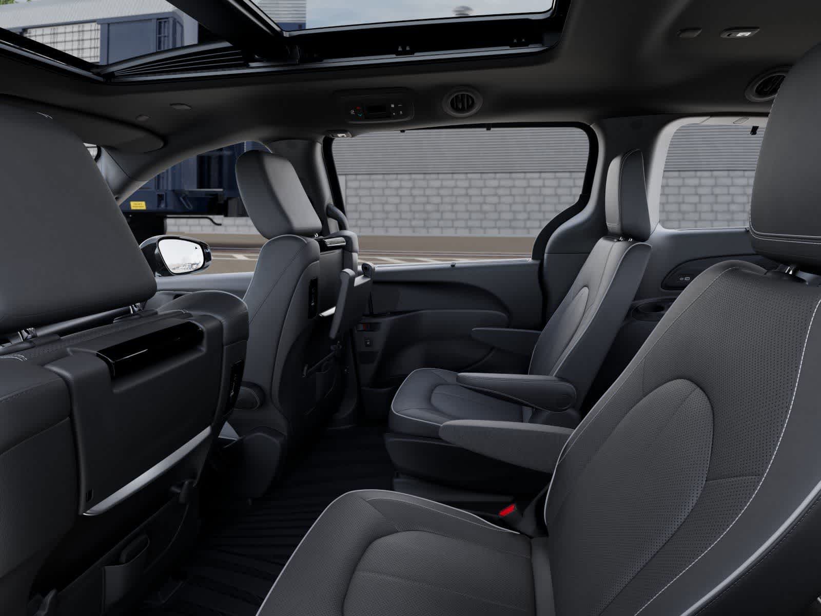 Thumbnail: 2026 Chrysler Pacifica - 23