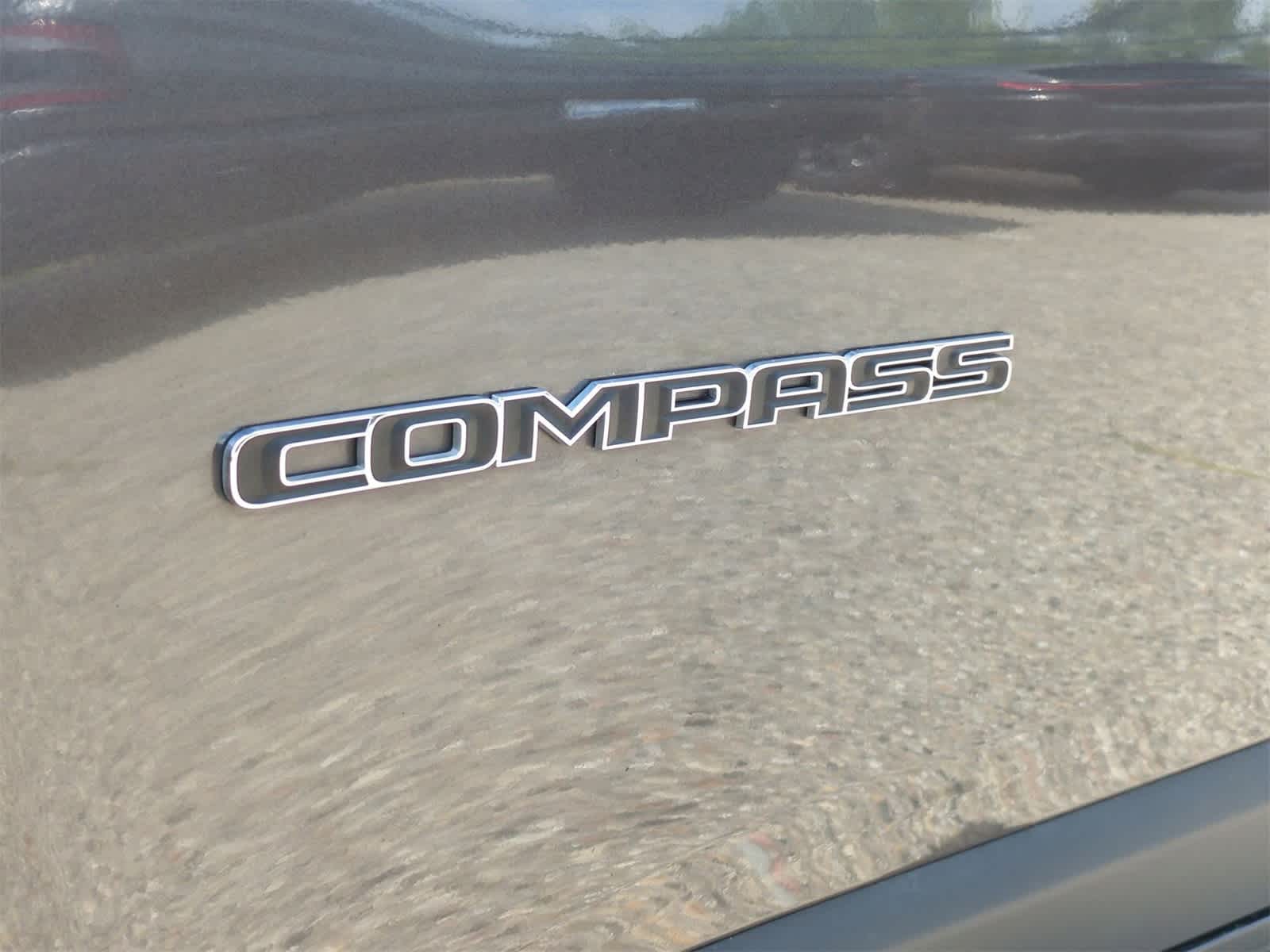 2024 Jeep Compass Limited 12