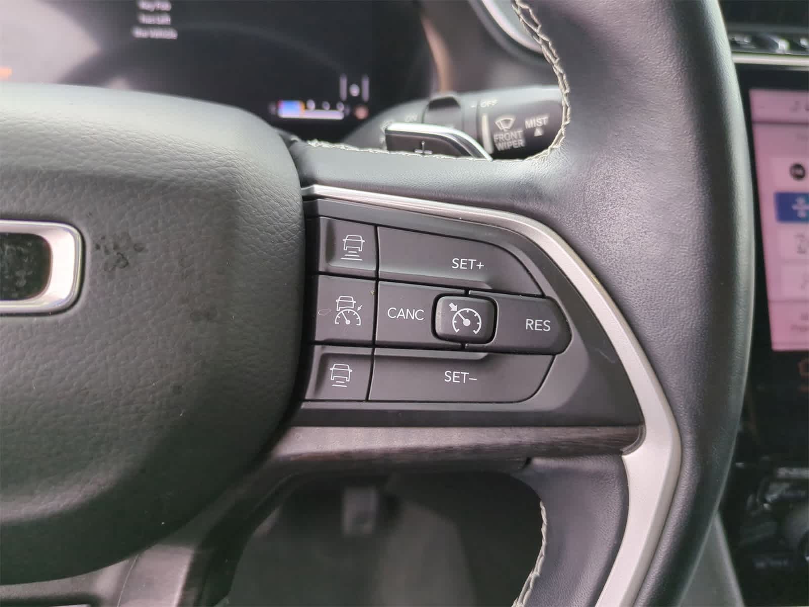 Thumbnail: 2021 Jeep Grand Cherokee L - 22