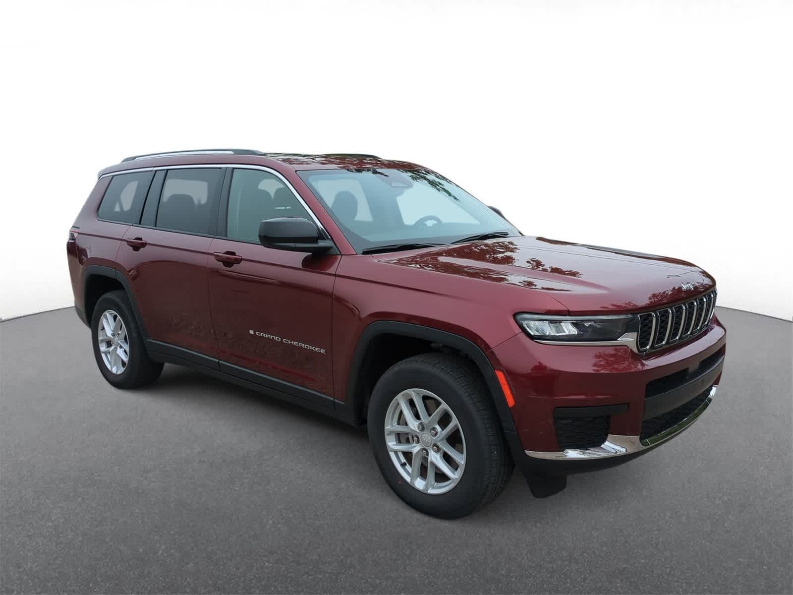 Thumbnail: 2023 Jeep Grand Cherokee L - 2
