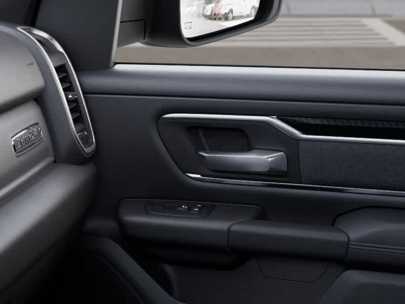 Thumbnail: 2025 RAM 1500 - 25