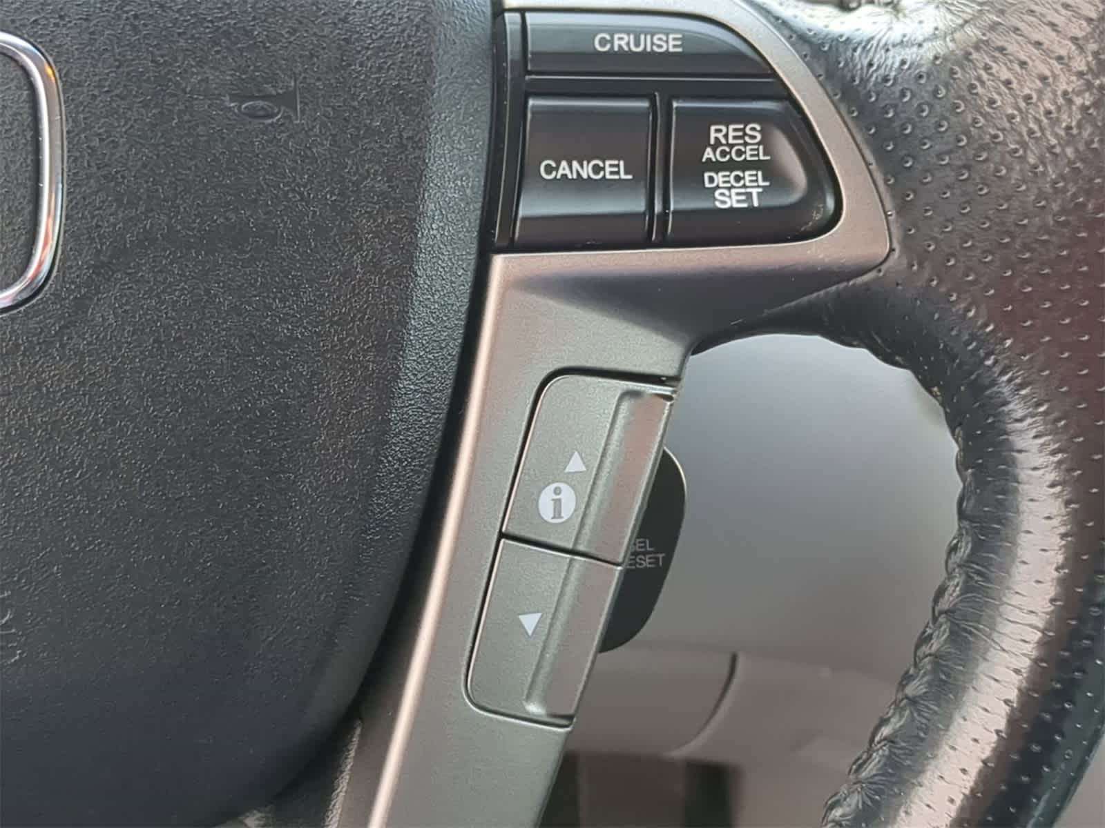 Thumbnail: 2016 Honda Odyssey - 33