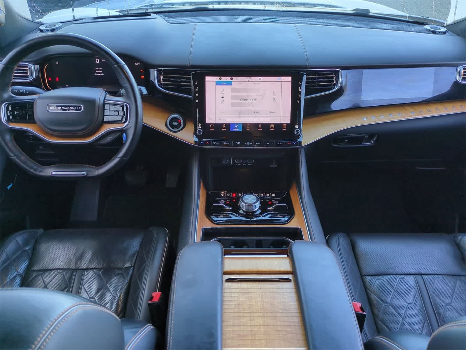 Thumbnail: 2022 Jeep Grand Wagoneer - 14