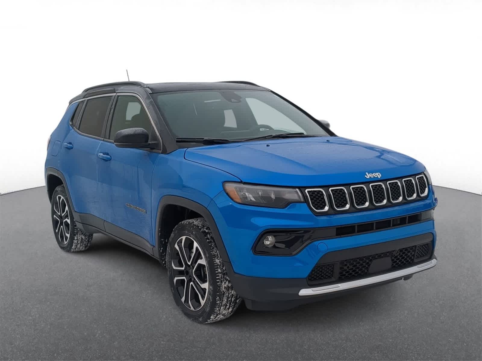 Thumbnail: 2023 Jeep Compass - 2